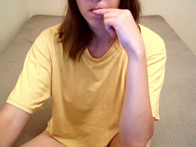 mikkirsan1 live cam on BongaCams