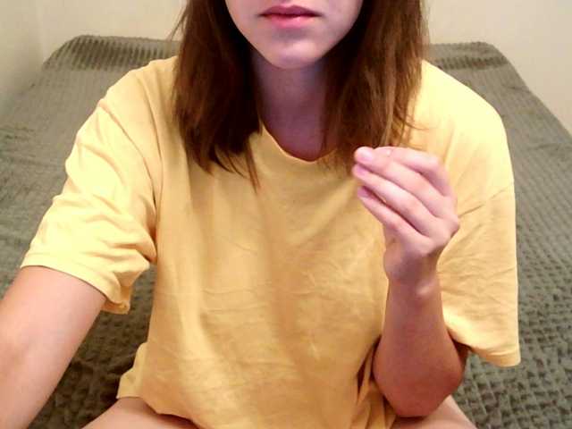 mikkirsan1 live cam on BongaCams