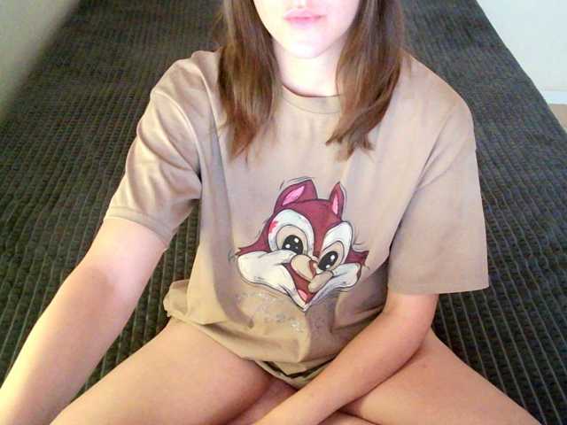 mikkirsan1 live cam on BongaCams