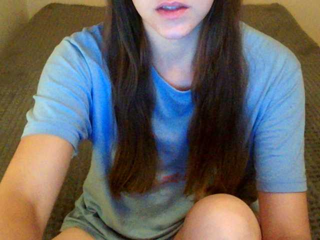 mikkirsan1 live cam on BongaCams