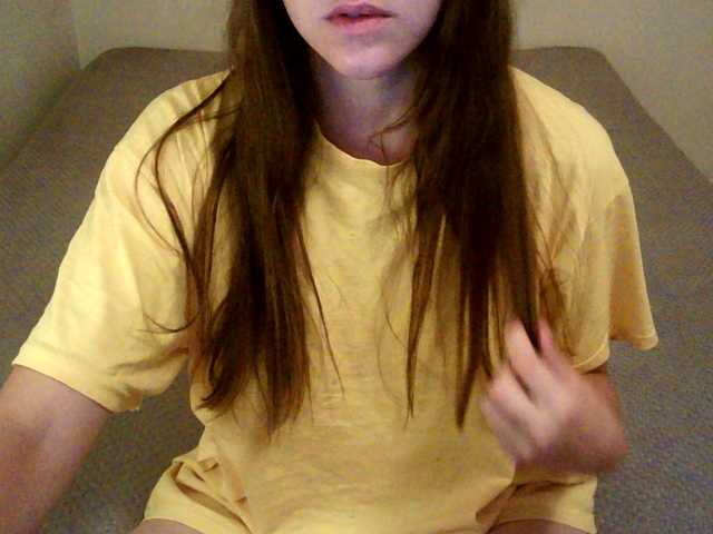 mikkirsan1 live cam on BongaCams