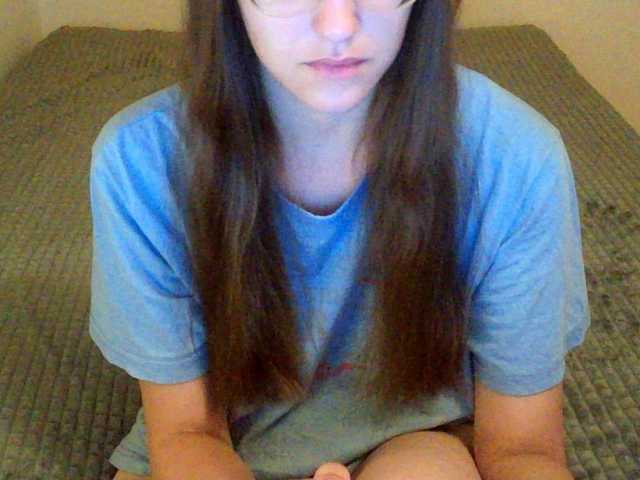 mikkirsan1 live cam on BongaCams