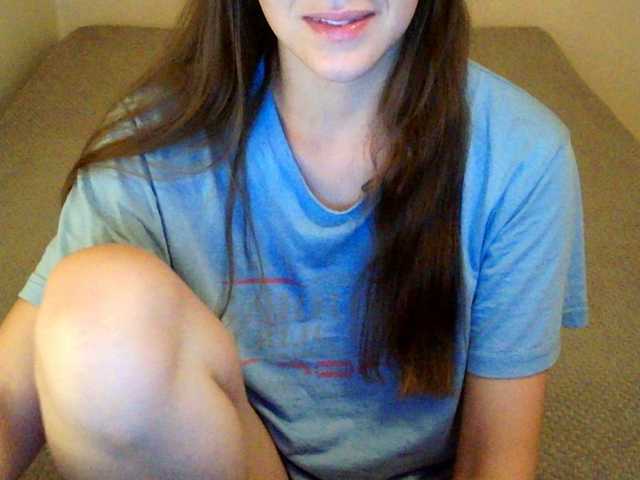 mikkirsan1 live cam on BongaCams