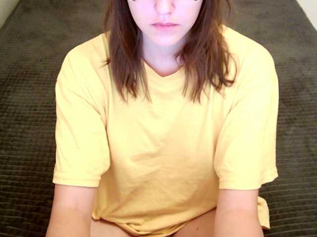 mikkirsan1 live cam on BongaCams