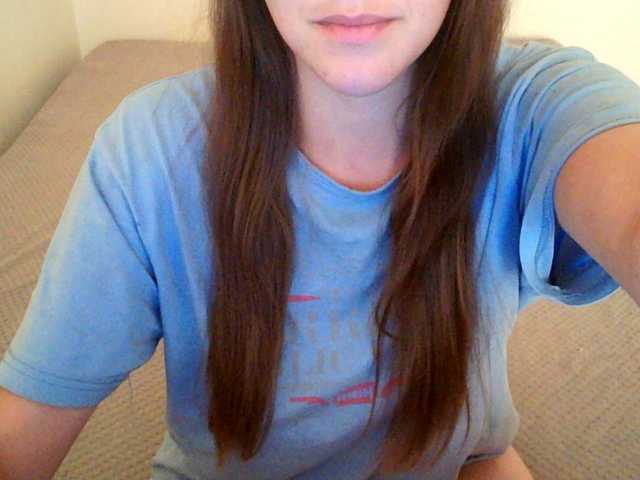 mikkirsan1 live cam on BongaCams