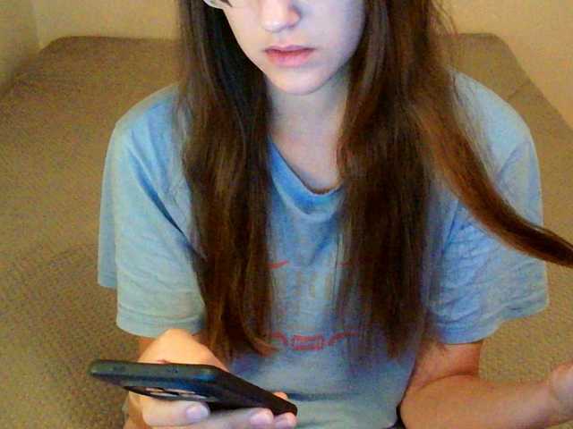 mikkirsan1 live webcam show