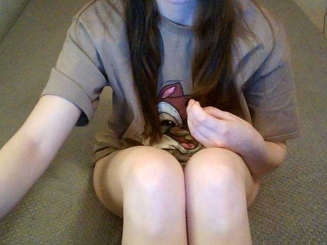 mikkirsan1's BongaCams show and profile