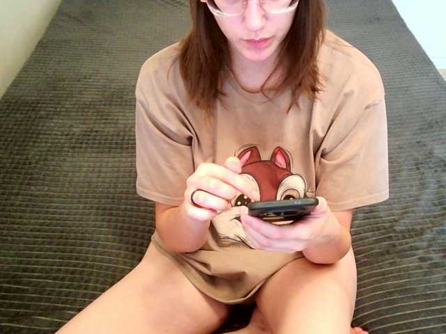 mikkirsan1 live cam on BongaCams