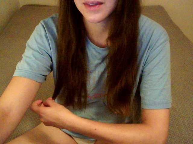 mikkirsan1 live cam on BongaCams