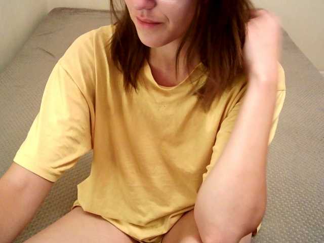 mikkirsan1 live cam on BongaCams