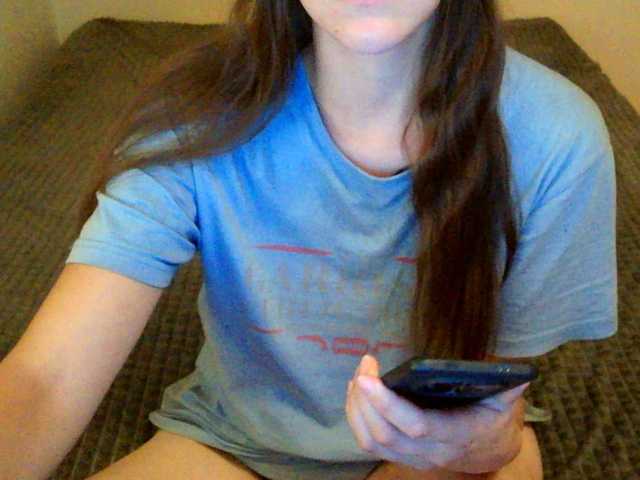 mikkirsan1 live cam on BongaCams