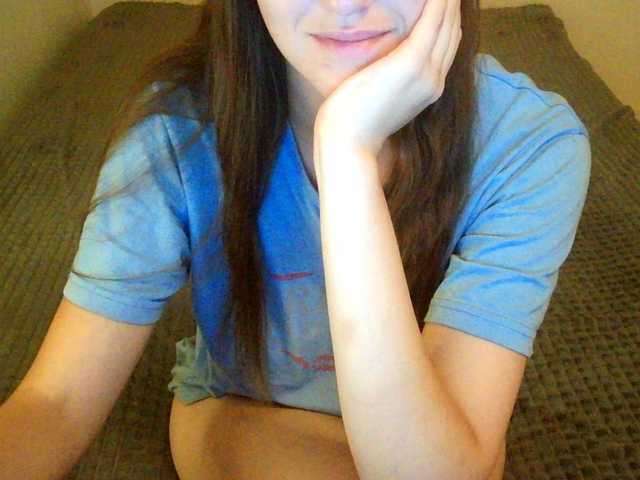 mikkirsan1 live cam on BongaCams