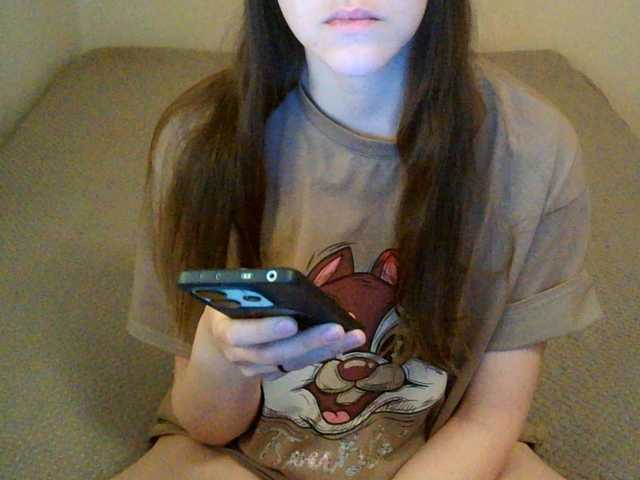 mikkirsan1's BongaCams show and profile