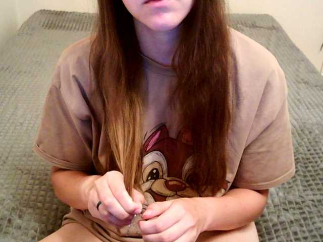 mikkirsan1 live cam on BongaCams