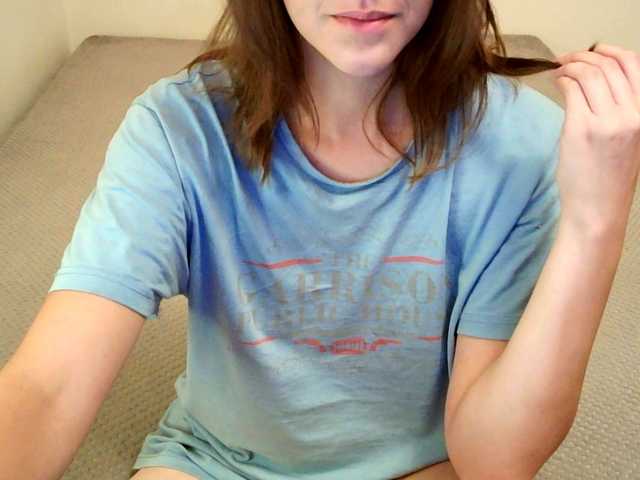 mikkirsan1 live cam on BongaCams