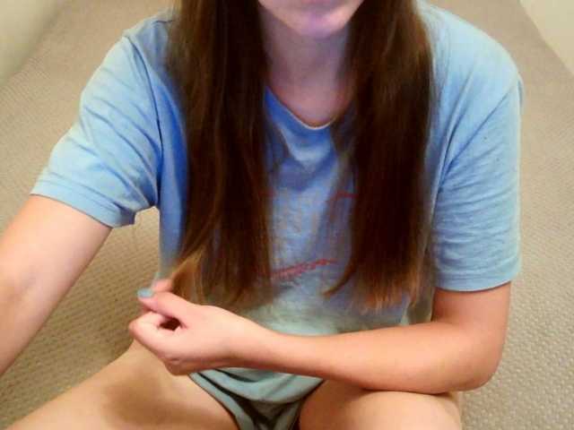 mikkirsan1 live cam on BongaCams