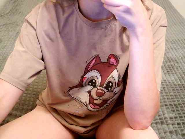 TanaShemow webcam