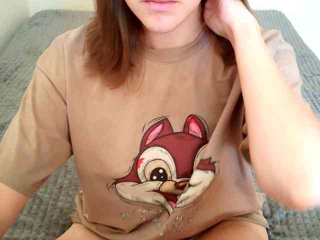 TanaShemow webcam