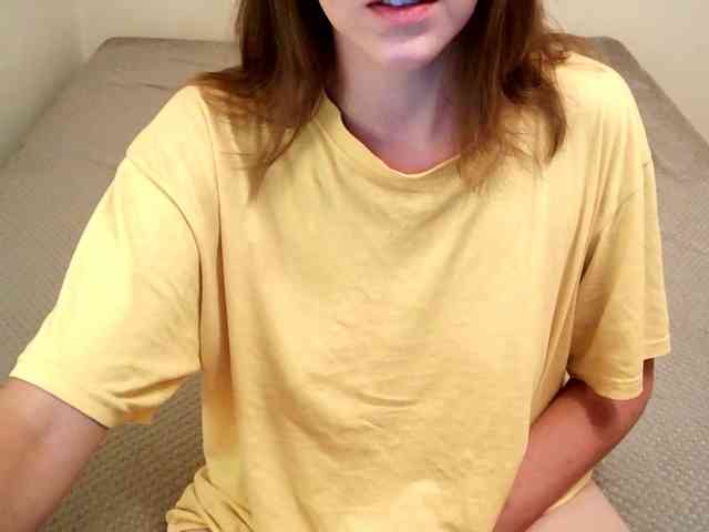TanaShemow webcam