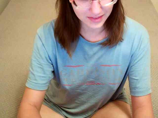 TanaShemow webcam