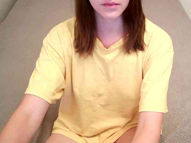 TanaShemow webcam