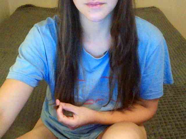 TanaShemow webcam