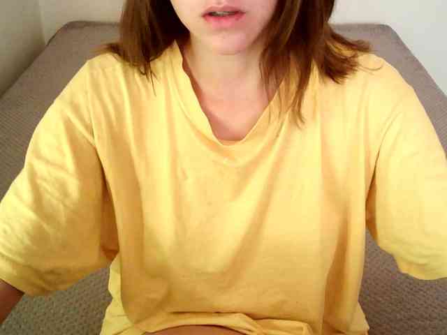TanaShemow webcam