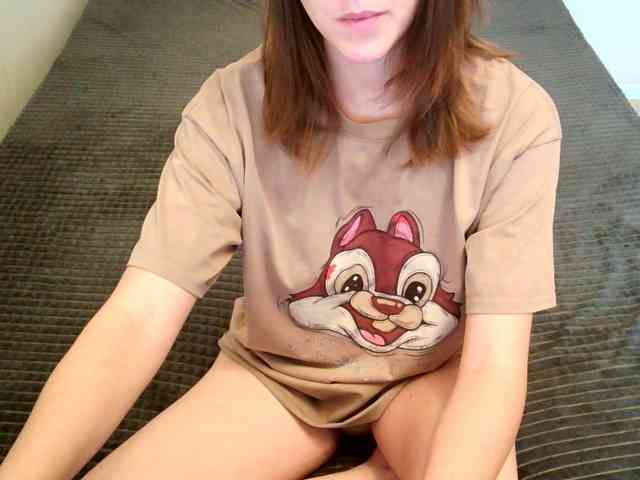 TanaShemow webcam
