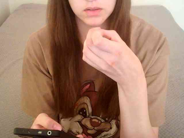 TanaShemow webcam