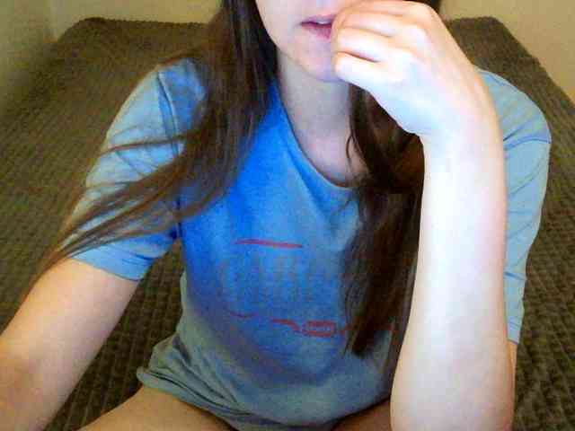 TanaShemow webcam