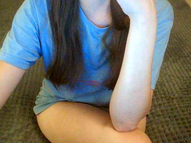 TanaShemow webcam