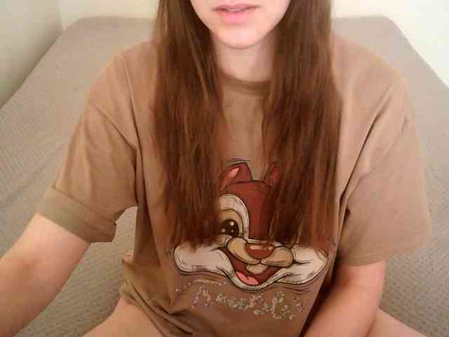 TanaShemow webcam