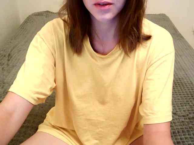 TanaShemow webcam