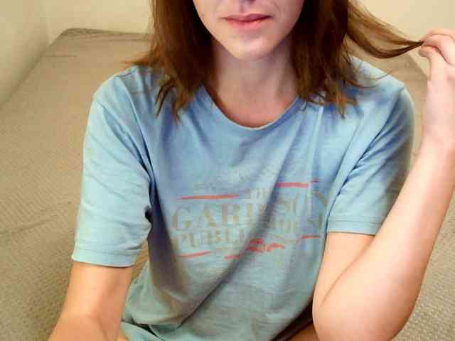 TanaShemow webcam