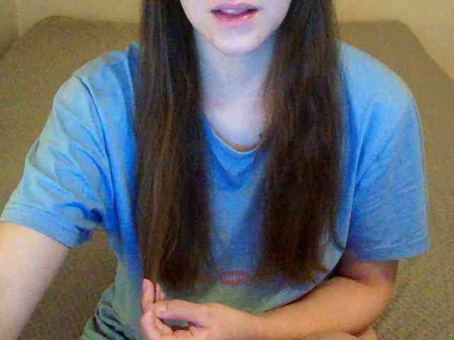 mikkirsan1 Live Webcam on BongaCams