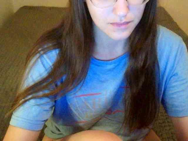 TanaShemow webcam