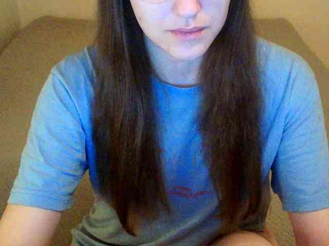 mikkirsan1 Live Webcam on BongaCams