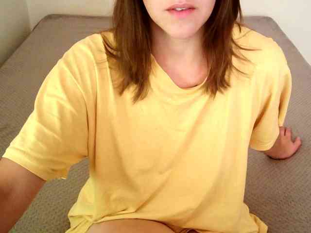 TanaShemow webcam