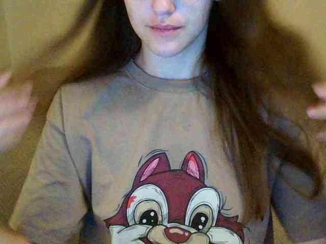 mikkirsan1 Live Webcam on BongaCams
