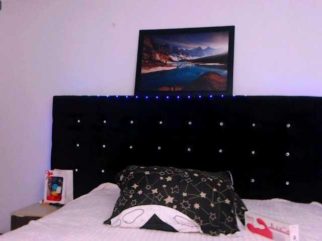 mya13 live cam on BongaCams