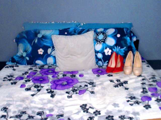 hotdirtyalice live cam on BongaCams