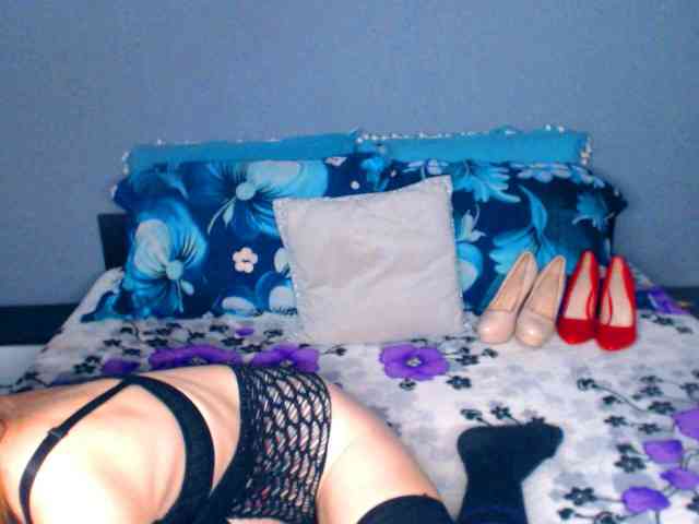 katyloveDirty webcam