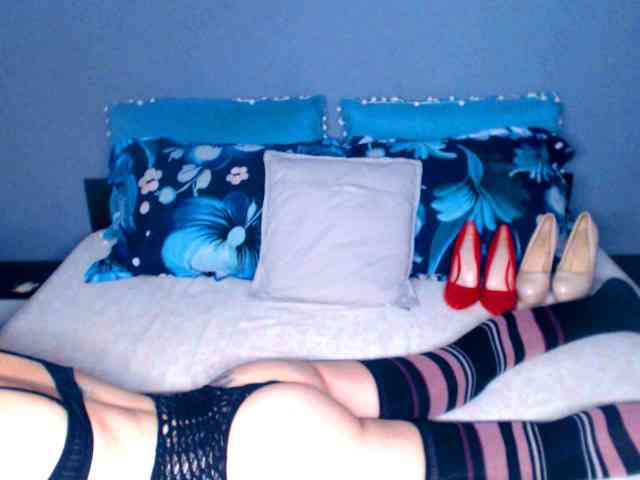 katyloveDirty webcam