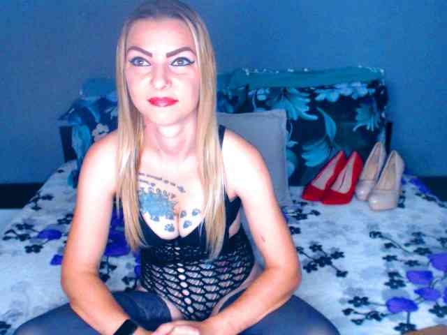 hotdirtyalice hotdirtyalice
