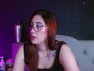 Red-moonn Porn Show