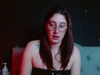 Red-moonn Porn Show