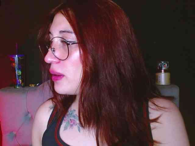 cam2cam chat Red-moonn