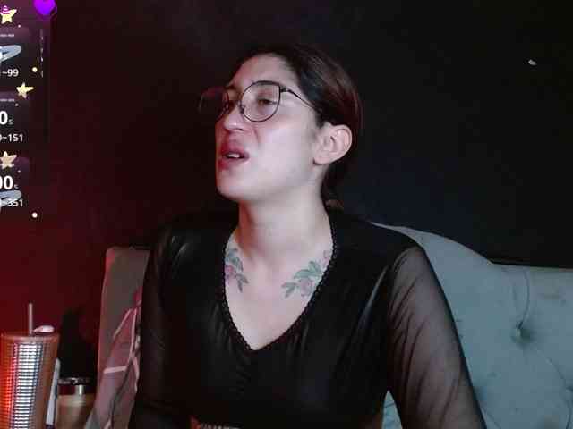 Red-moonn webcam
