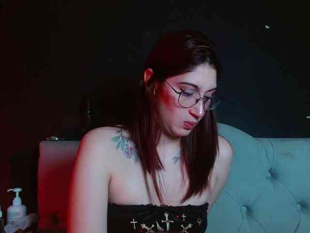 Red-moonn webcam