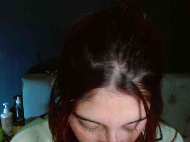 Red-moonn webcam